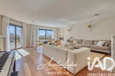 Maison à Saint-Agrève (07320)