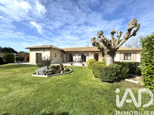 House in Targon (33670)