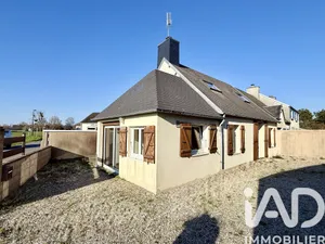 Traditional house in Tourneville-sur-Mer (50660)