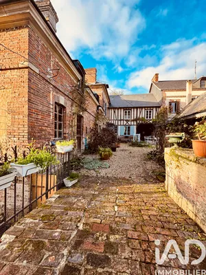 Village house in La Ferrière-sur-Risle (27760)