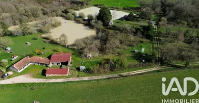 Maison de campagne à MOUSSAC (86150)
