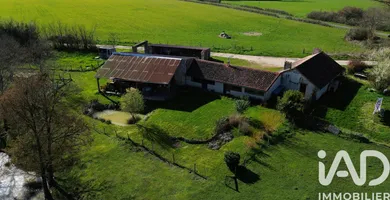 Maison de campagne à MOUSSAC (86150)