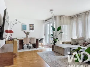 Apartment in Saint-Ouen-sur-Seine (93400)