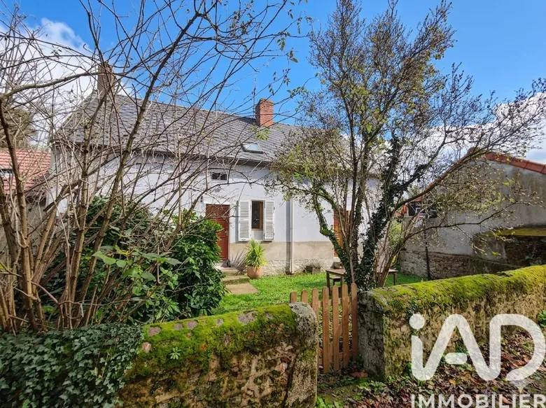 Maison 7 pièces 164 m² · à Grury · 164 m² · 98 000 €