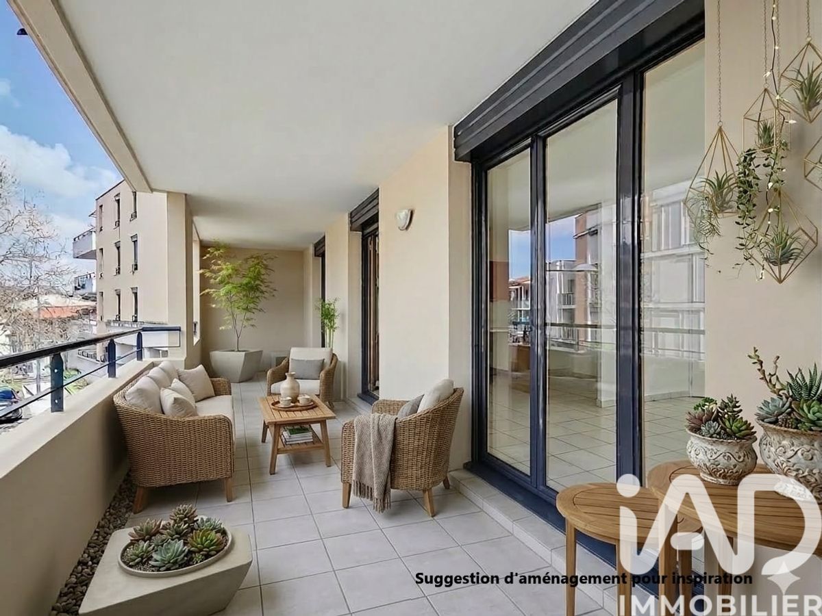 appartement à Sathonay-Camp