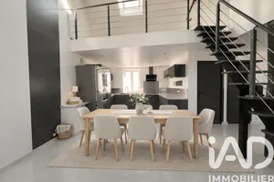 Duplex à Bombon (77720)