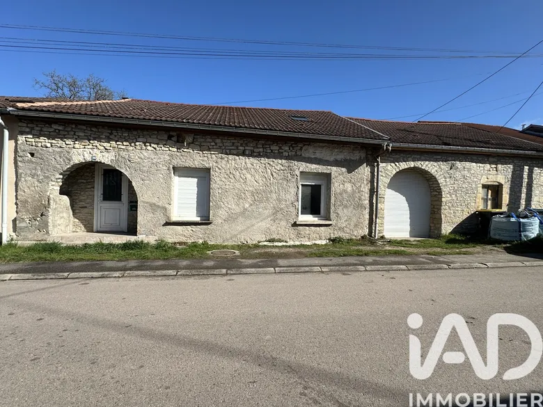 Maison 5 pièces 168 m² · à Domjulien · 168,3 m² · 60 000 €