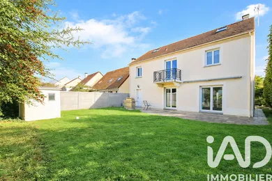 House in Mandres-les-Roses (94520)