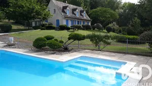 Maison de campagne à Le Fleix (24130)