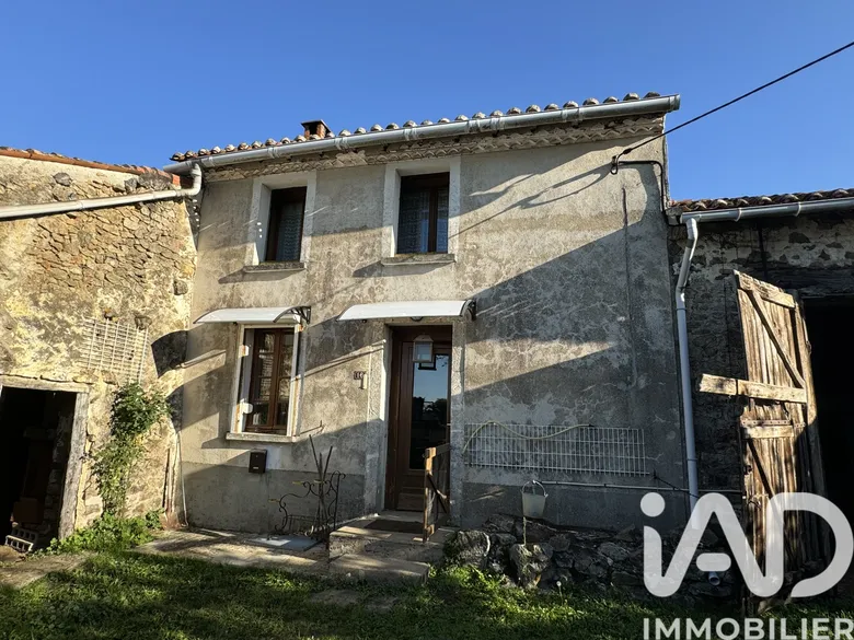 Maison 3 pièces 62 m² · à Droux · 62 m² · 60 000 €
