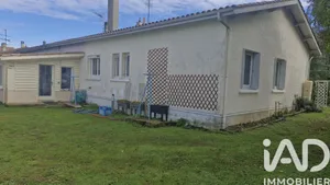 Village house in Vélines (24230)