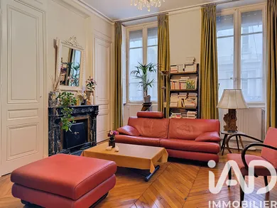 Apartment in Lyon (69002)