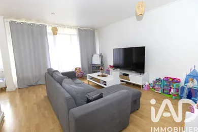 Apartment in Survilliers (95470)