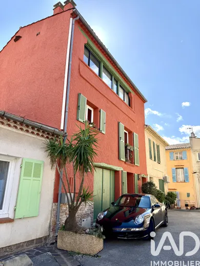 Maison de village à Roquebrune-sur-Argens (83520)