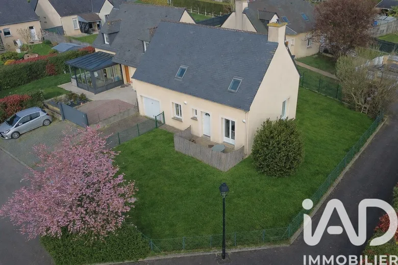 Maison 5 pièces 90 m² · à Miniac-Morvan · 90 m² · 256 000 €