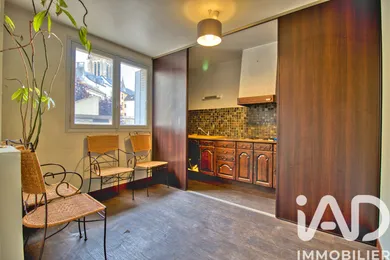 Apartment in Pontoise (95300)