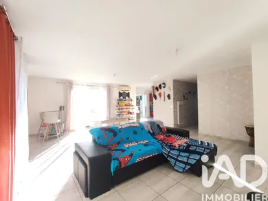 Detached house in Nézignan-l'Évêque (34120)