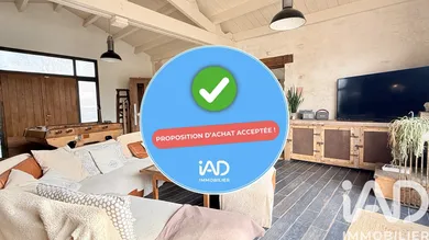 House in Croix-Chapeau (17220)