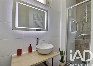 Apartment in Marseille (13001)
