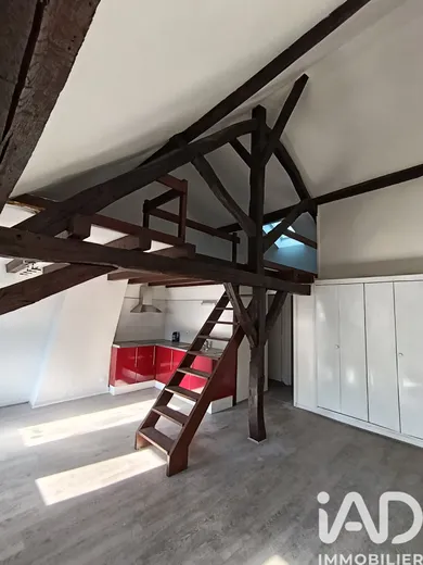 Appartement à Charleville-Mézières (08000)