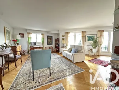Apartment in Antony (92160)