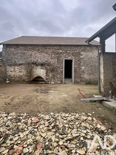 Grange à Perthes (77930)