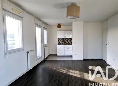 Apartment in Élancourt (78990)