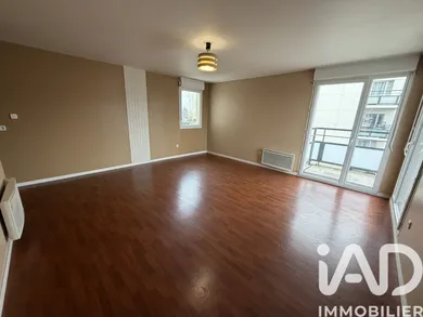Appartement à Dammarie-lès-Lys (77190)