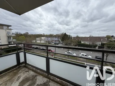 Appartement à Dammarie-lès-Lys (77190)