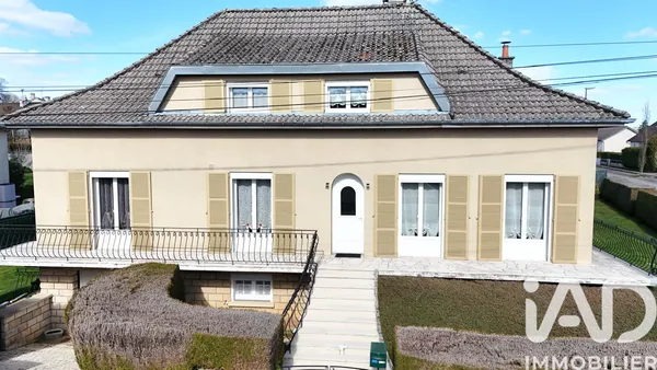 Vente maison à Mennouveaux (52240) : maison de village 5 pièces 166 m² - 2020898 — 8