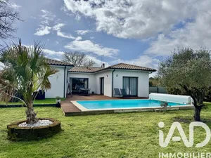 Traditional house in Belin-Béliet (33830)