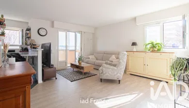 Appartement à Maurepas (78310)