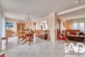 House in Le Plessis-Trévise (94420)