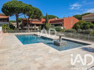 Appartement à Fréjus (83600)