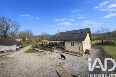 Maison à Meyssac (19500)