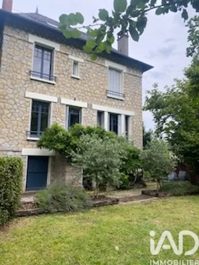 Maison de ville à Terrasson-Lavilledieu (24120)