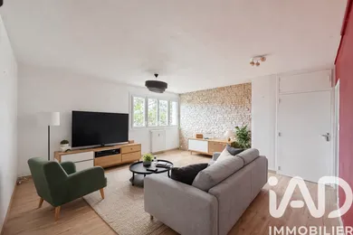 Apartment in Rennes (35700)