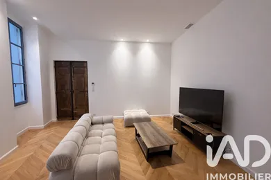 Apartment in Nîmes (30000)