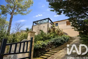 Maison traditionnelle à Peypin (13124)