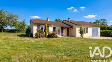 House in Pompaire (79200)