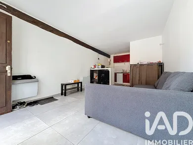Appartement à La Ville-du-Bois (91620)