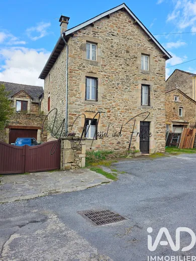 Village house in Villefranche-de-Panat (12430)