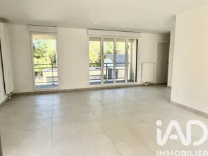 Duplex in Valmondois (95760)