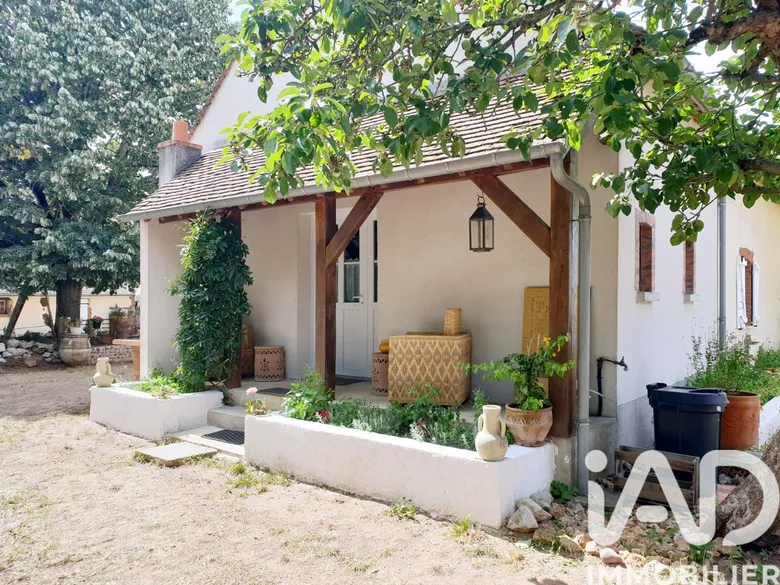 Maison 11 pièces 200 m² · à Bray-en-Val · 200 m² · 285 500 €