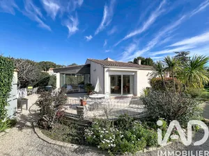 House in Velaux (13880)