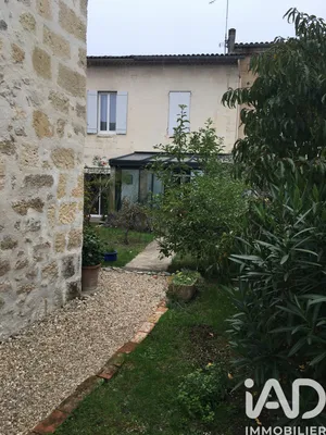 Townhouse in Coutras (33230)
