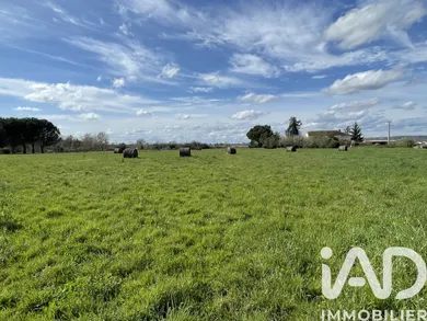 Terrain à bâtir à Donzac (82340)