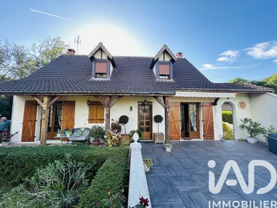 Maison à Saint-Rémy (71100)