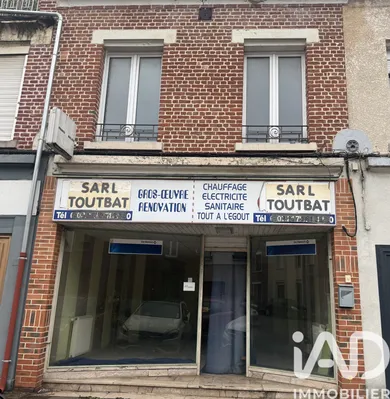 Building in Avion (62210)