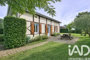 Traditional house in Ychoux (40160)